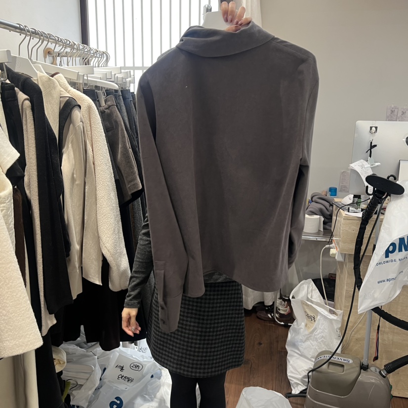 UNDERSTANDING東大門㊣實拍女裝新款時尚25秋冬襯衫蕾絲衫圍巾UNDERSTANDING襯衫/蕾絲衫