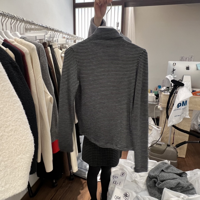 UNDERSTANDING東大門㊣直郵女士新款時尚職業25秋冬長袖T恤UNDERSTANDING長袖T恤圖色1