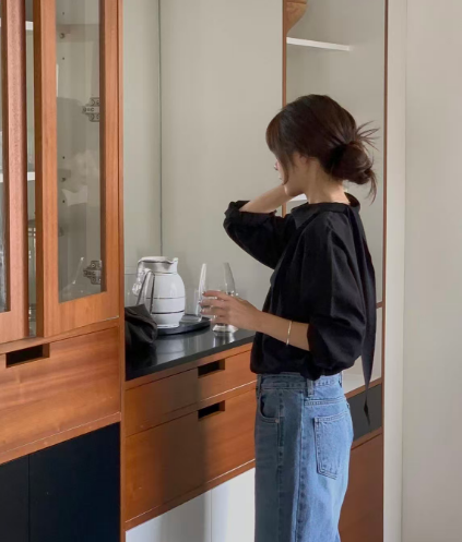 MIELLE-미엘르-OT東大門㊣代購女裝新品真品熱賣襯衫蕾絲衫MIELLE-미엘르-OT襯衫/蕾絲衫