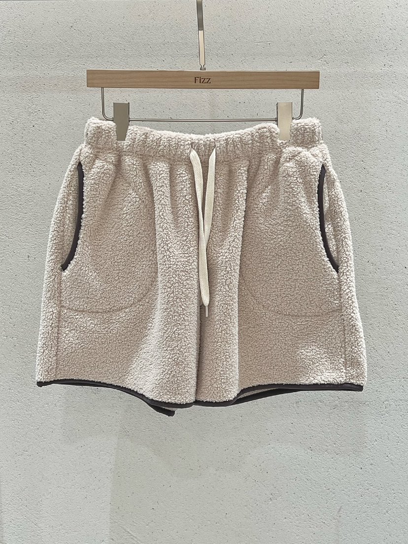 FIZZ東大門㊣實拍女裝新品人氣休閑推薦熱賣職業時尚25秋冬短褲FIZZ短褲圖色1