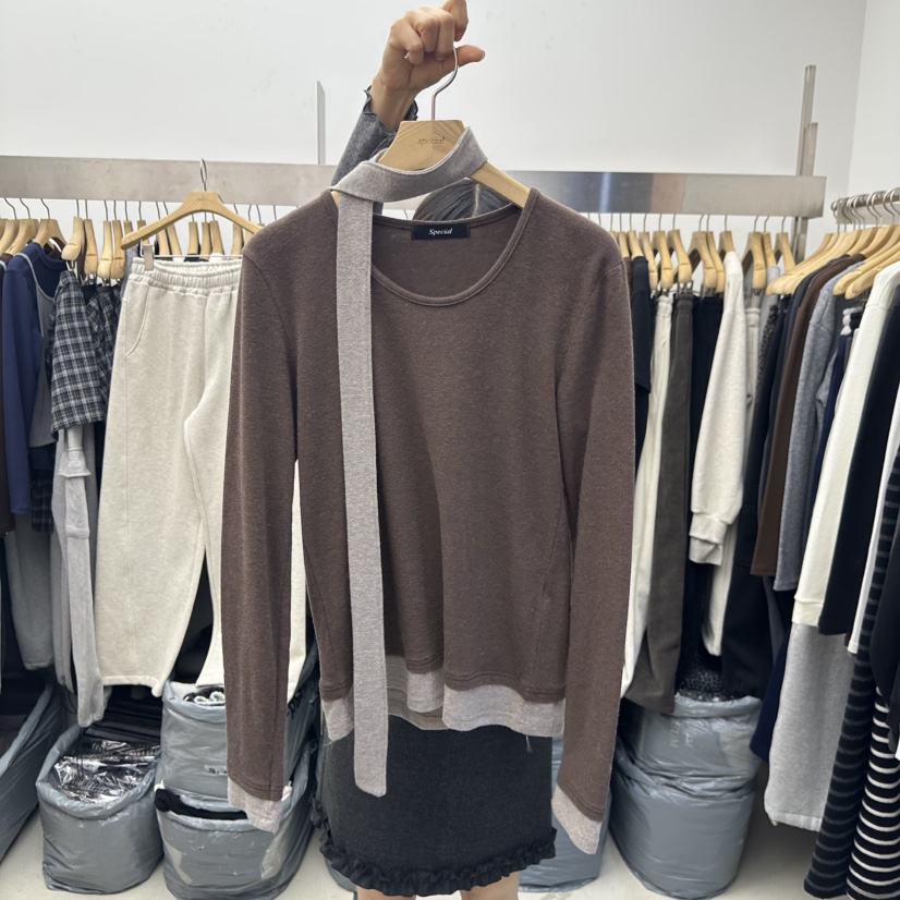 SPECIAL東大門㊣實拍女士新款推薦熱賣時尚長袖T恤含脖帶圍巾SPECIAL長袖T恤圖色2