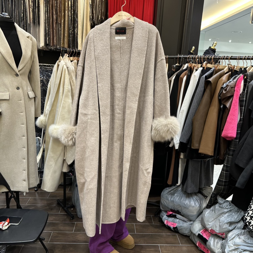 HERISH-HAUTE韓國代購㊣女士新品休閑推薦中長款大衣披肩狐貍HERISH-HAUTE中長款大衣圖色4