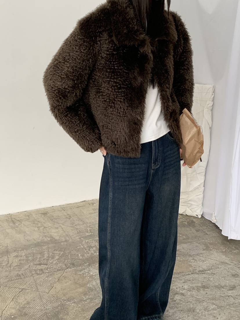 RIVER RAIN韓國代購㊣女裝新品人氣時尚短款大衣奶油色皮草RIVER RAIN短款大衣