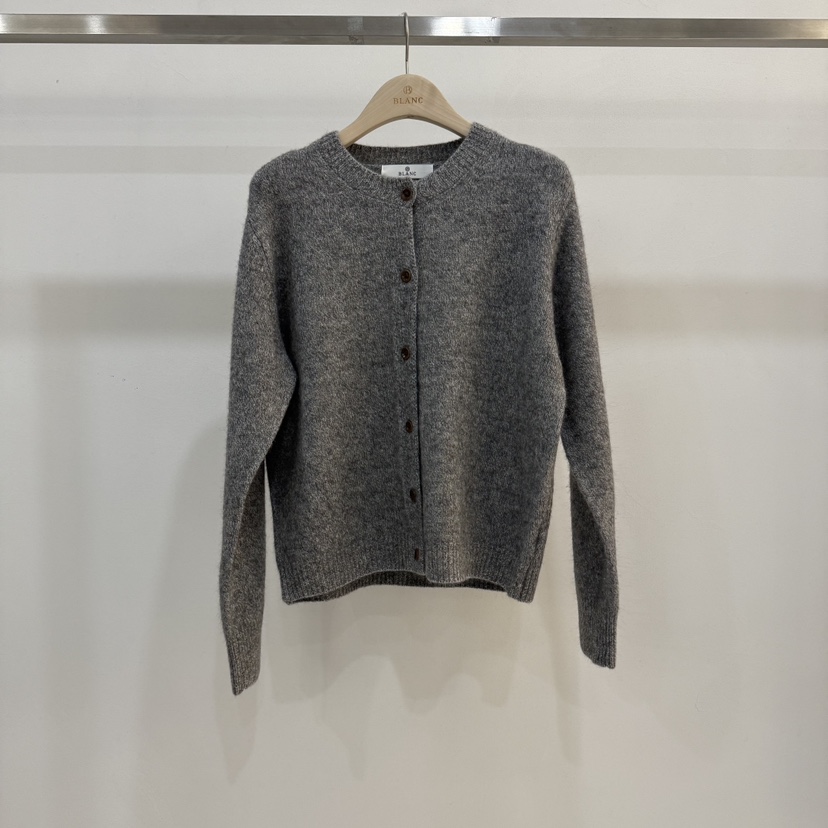 BLANC-A東大門㊣實拍女士新款時尚人氣職業熱賣針織衫浣熊BLANC-A針織衫圖色2