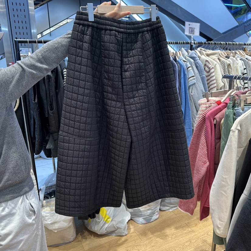 TARA東大門㊣實拍女裝新品人氣職業時尚休閑熱賣25秋冬短褲加絨TARA短褲