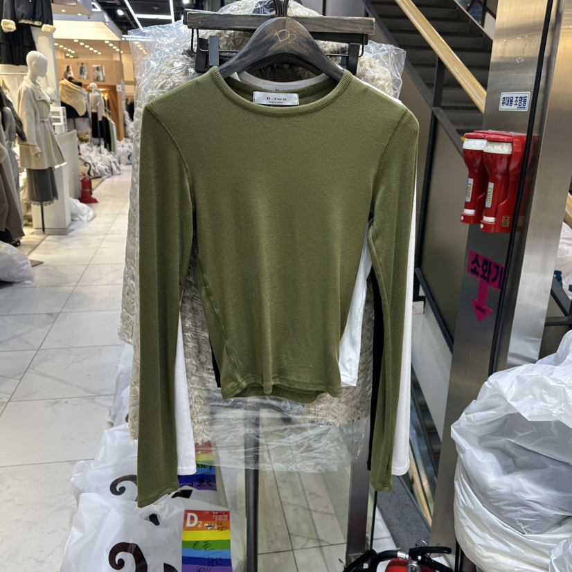 A2/D2東大門㊣實拍女裝新款人氣職業時尚休閑長袖T恤保暖圓領A2/D2長袖T恤圖色4