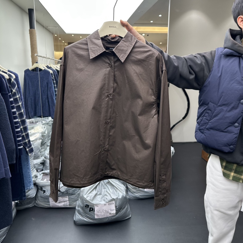 BANUL東大門㊣直郵女裝新款熱賣時尚人氣休閑襯衫蕾絲衫涂層BANUL襯衫/蕾絲衫圖色2