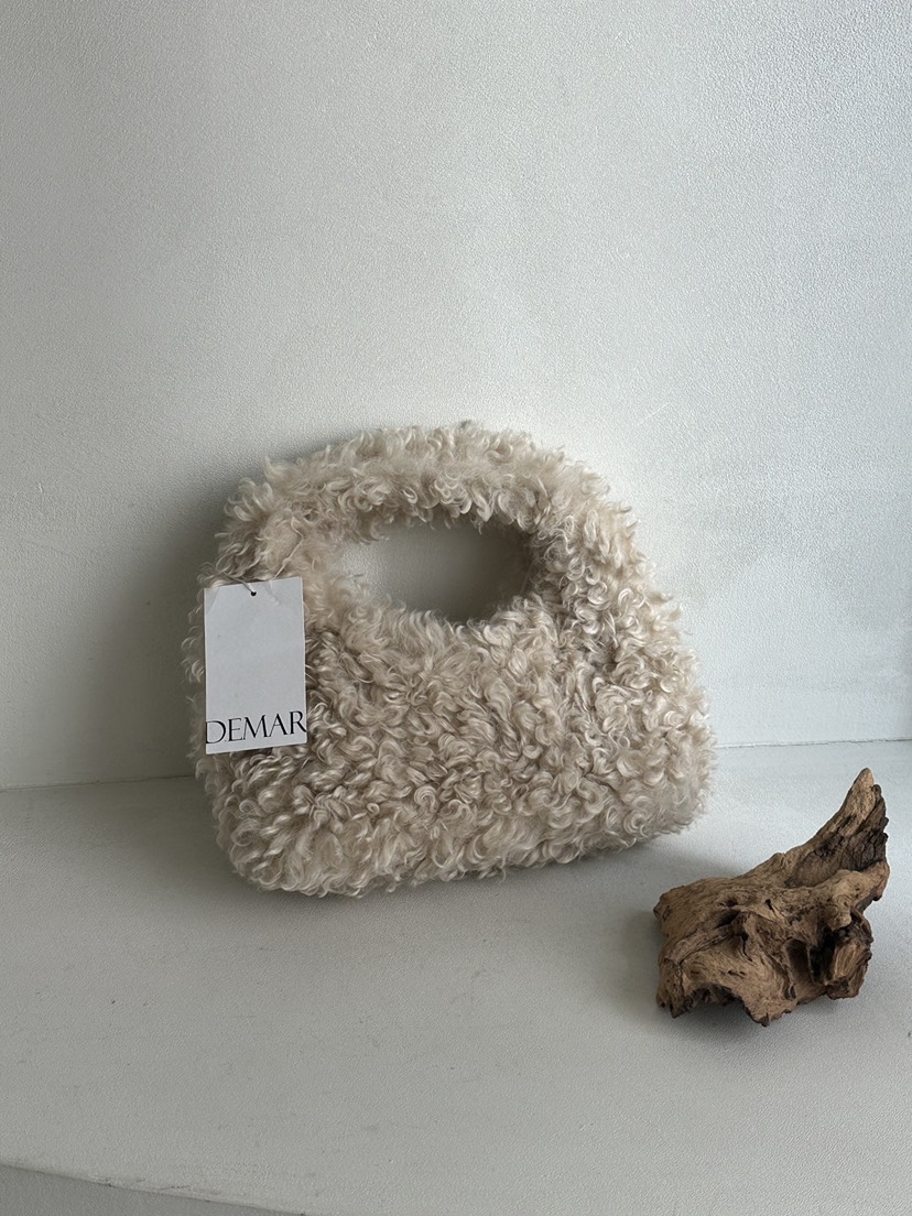 DEMAR韓國代購㊣女裝新品推薦25秋冬手拿包腋下包迷你包羊毛DEMAR手拿包/腋下包圖色1