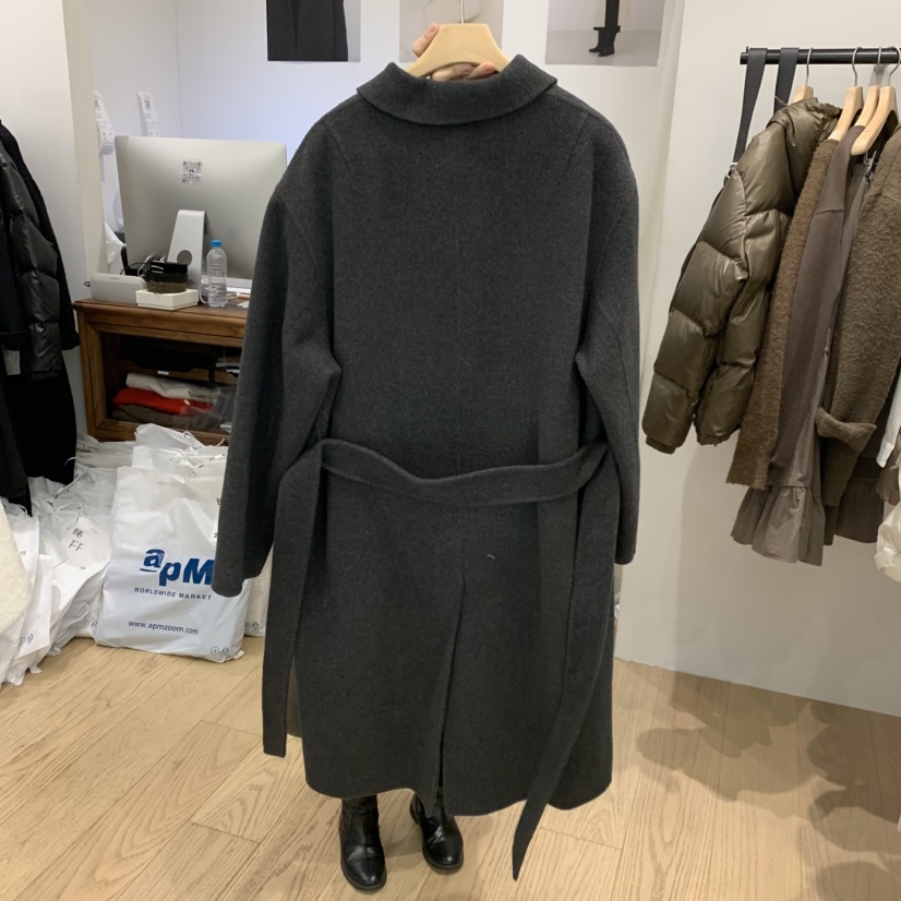 OURIN東大門㊣直郵女裝新款休閑人氣熱賣中長款大衣可拆卸口袋OURIN中長款大衣