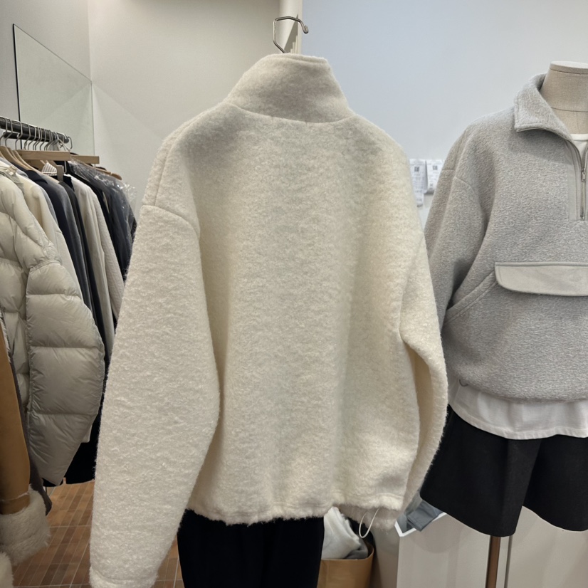 LOGON東大門㊣代購女士新款推薦職業人氣熱賣衛衣不含內搭拉鏈LOGON衛衣