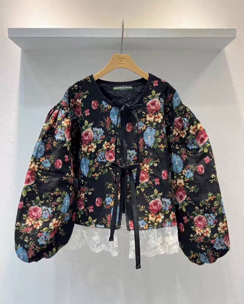 MAISONDEGLORY韓國代購㊣女士新品熱賣時尚人氣夾克花朵填充棉MAISON DE GLORY夾克圖色1