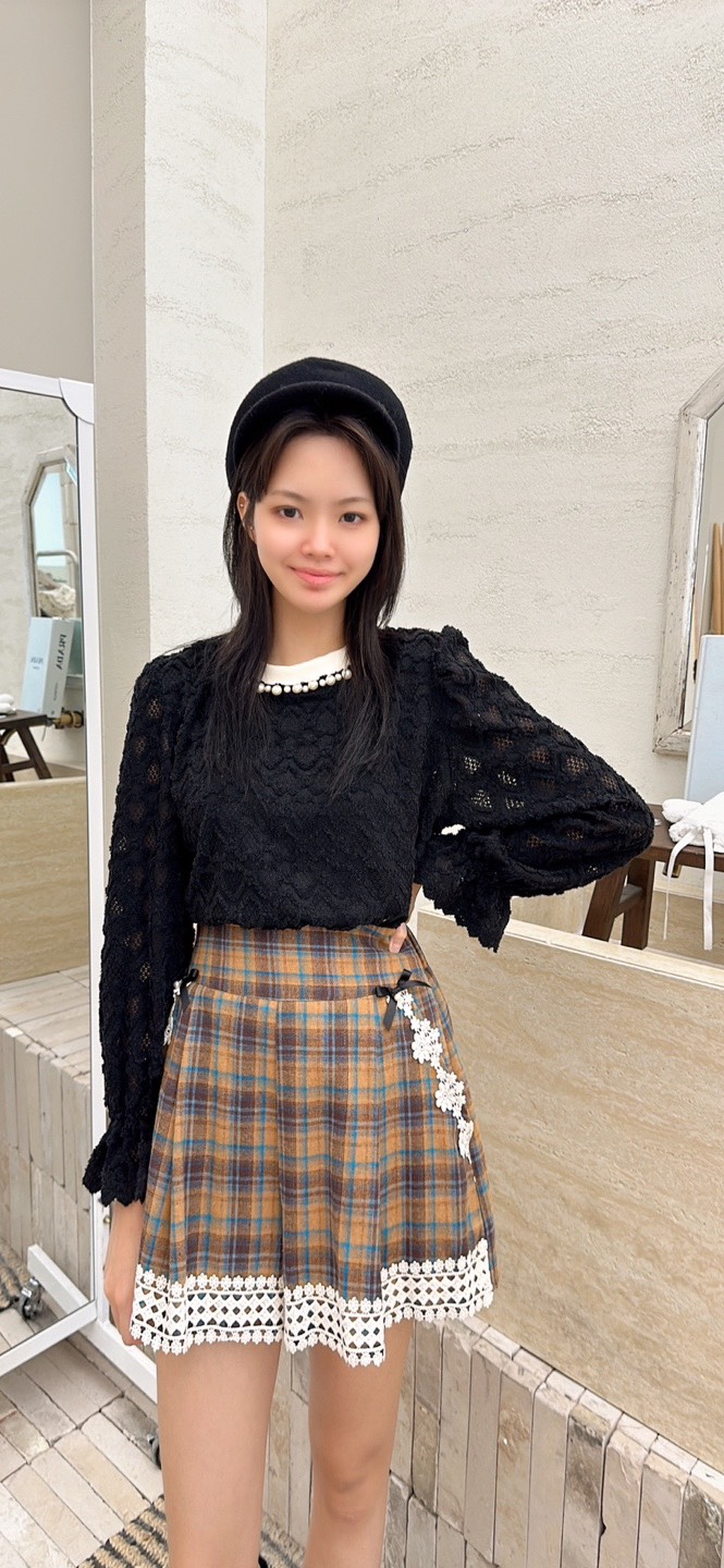 YARD東大門㊣直郵女裝新款職業時尚人氣休閑襯衫蕾絲衫含胸花YARD襯衫/蕾絲衫