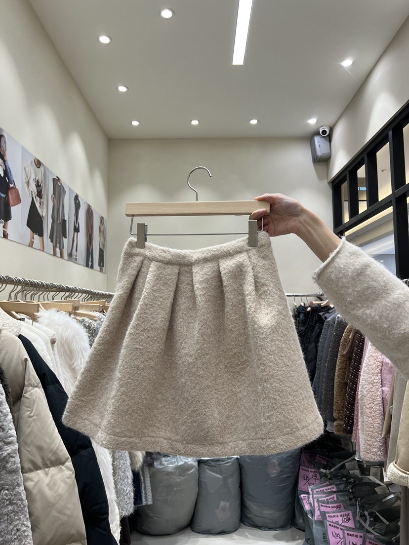 MARIE MARIE韓國代購㊣女裝新款熱賣職業時尚休閑推薦短裙MARIE MARIE短裙