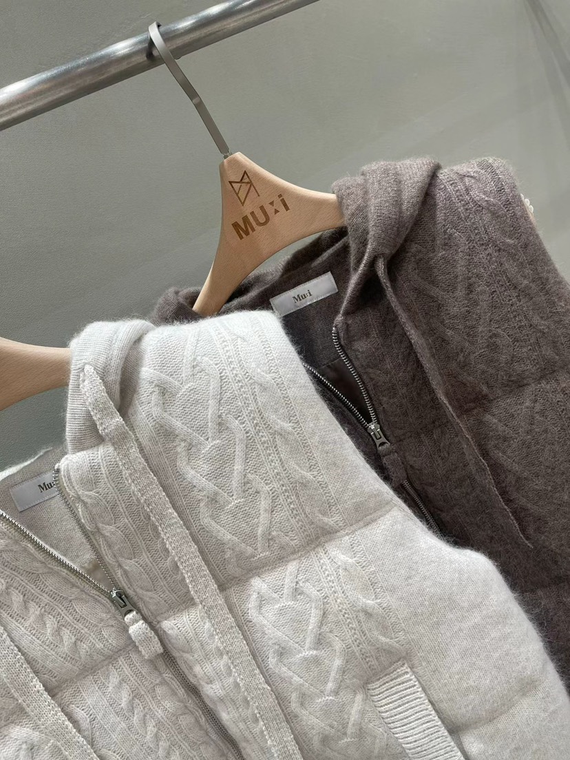 THE MUI韓國直郵㊣女士新品職業推薦時尚熱賣馬甲連帽拉鏈衫THE MUI馬甲