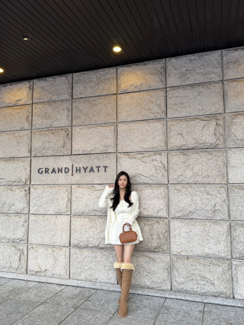 LAFFINE-P韓國代購㊣女裝新品人氣時尚休閑套裝三件套開衫LAFFINE-P套裝