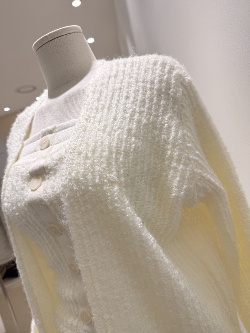 LAFFINE-P韓國代購㊣女裝新品人氣時尚休閑套裝三件套開衫LAFFINE-P套裝