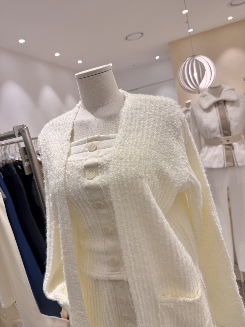 LAFFINE-P韓國代購㊣女裝新品人氣時尚休閑套裝三件套開衫LAFFINE-P套裝