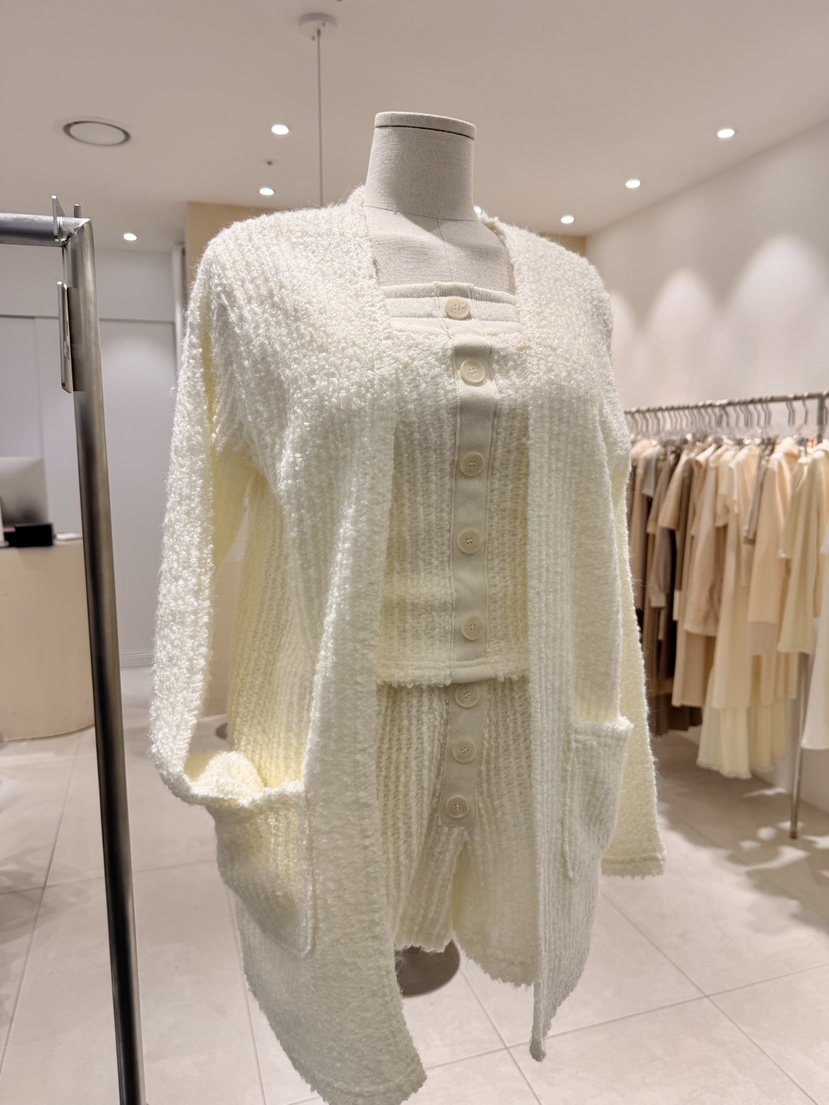 LAFFINE-P韓國代購㊣女裝新品人氣時尚休閑套裝三件套開衫LAFFINE-P套裝圖色1