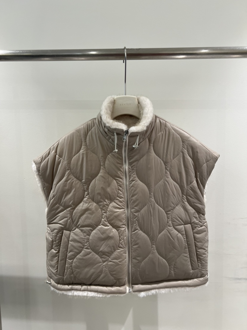 MENTOR東大門㊣實拍女裝新品25秋冬熱賣馬甲兩面穿毛皮雙面MENTOR馬甲