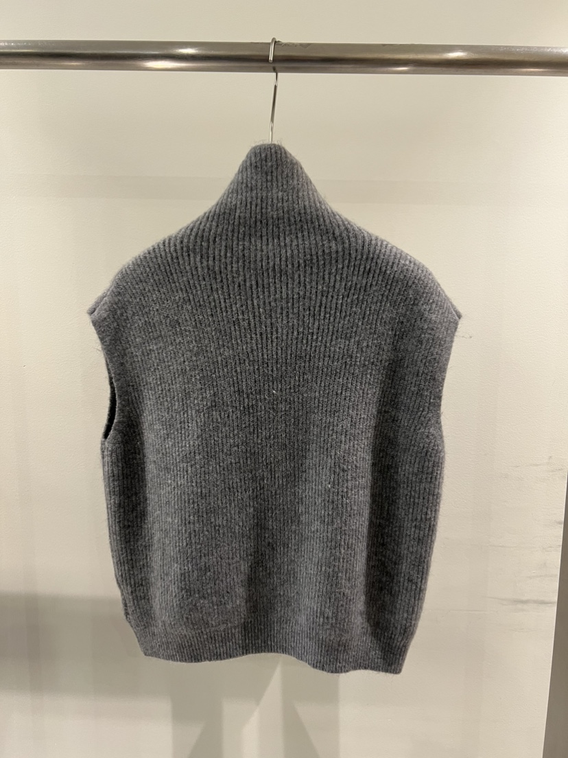 MENTOR東大門㊣實拍女士新品真品推薦25秋冬職業熱賣吊帶背心MENTOR吊帶/背心