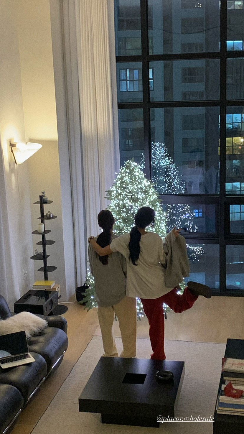 REGULARLY/PLACOR東大門㊣直郵女士新品時尚人氣休閑真品T恤REGULARLY/PLACORT恤