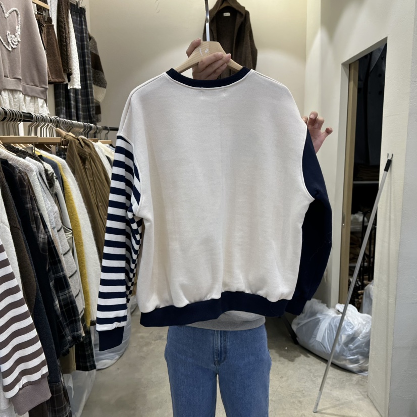 HOLYBANANA韓國直郵㊣女士新品職業人氣時尚推薦熱賣衛衣加絨groovy.H/HOLYBANANA衛衣