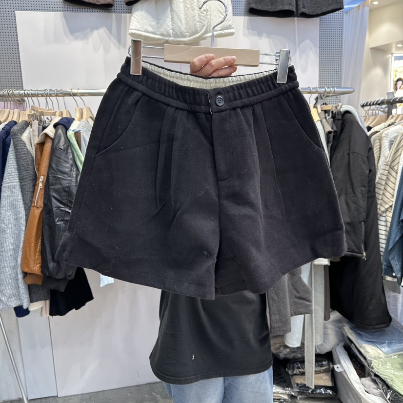 BLOOM東大門㊣代購女裝新品熱賣真品人氣推薦25秋冬短褲褶裥BLOOM-Q短褲圖色1