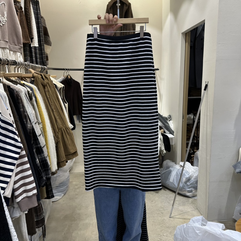 HOLYBANANA韓國直郵㊣女裝新品時尚人氣職業推薦熱賣長裙加絨groovy.H/HOLYBANANA長裙圖色2