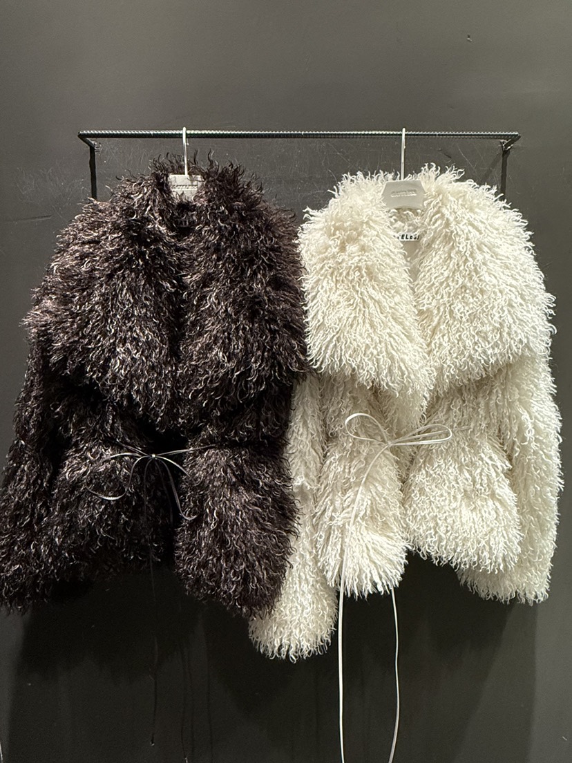 GATELESS東大門㊣代購女裝新品真品時尚短款大衣含腰繩毛皮GATELESS短款大衣