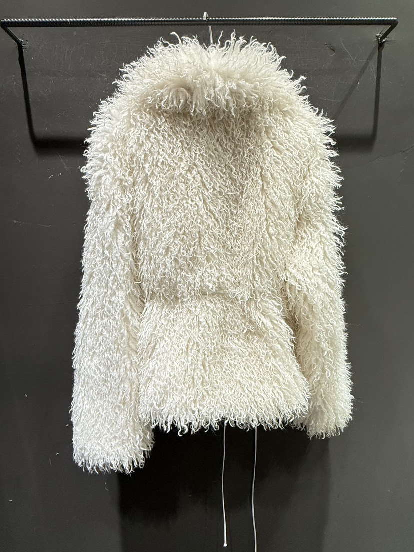 GATELESS東大門㊣代購女裝新品真品時尚短款大衣含腰繩毛皮GATELESS短款大衣