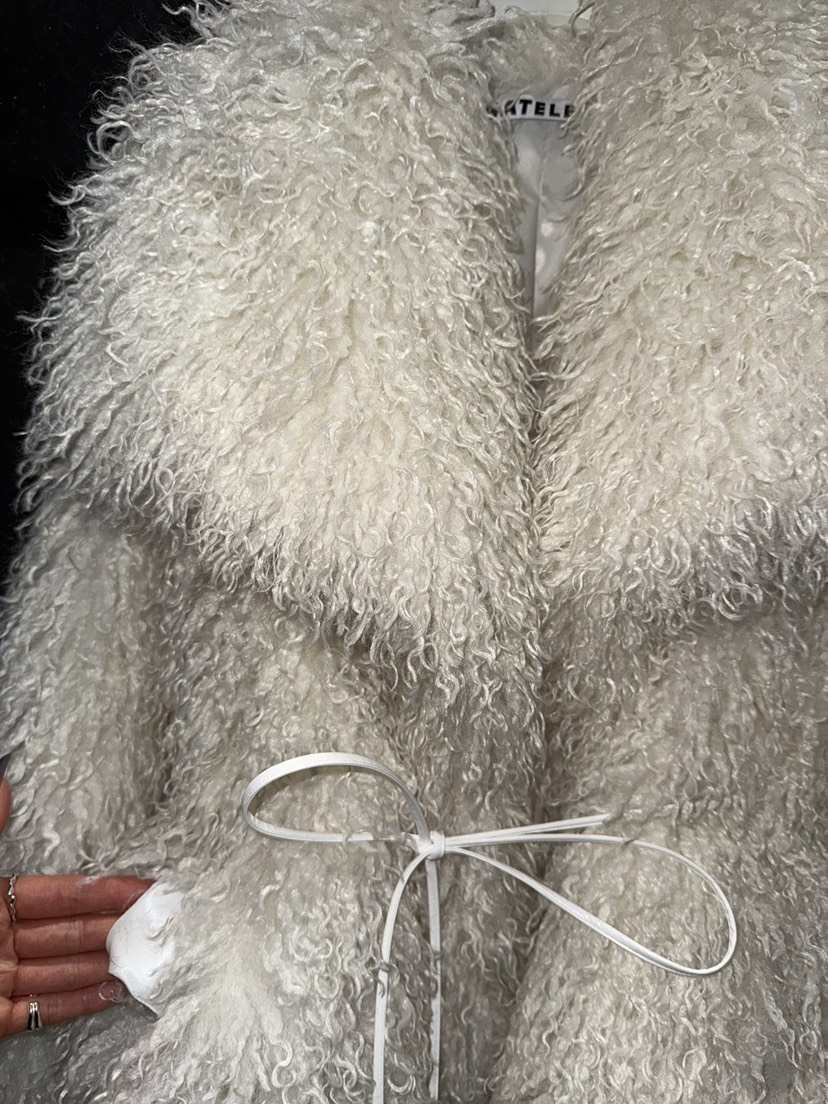 GATELESS東大門㊣代購女裝新品真品時尚短款大衣含腰繩毛皮GATELESS短款大衣