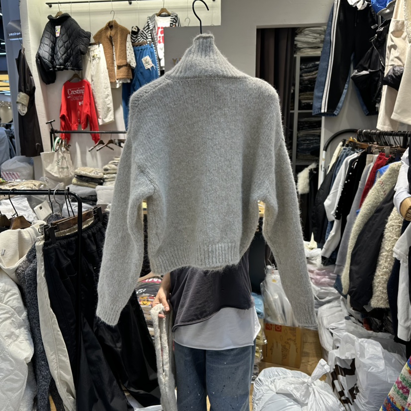 YESFREE東大門㊣代購女裝新品時尚休閑熱賣毛衣含包套裝高領YESFREE毛衣