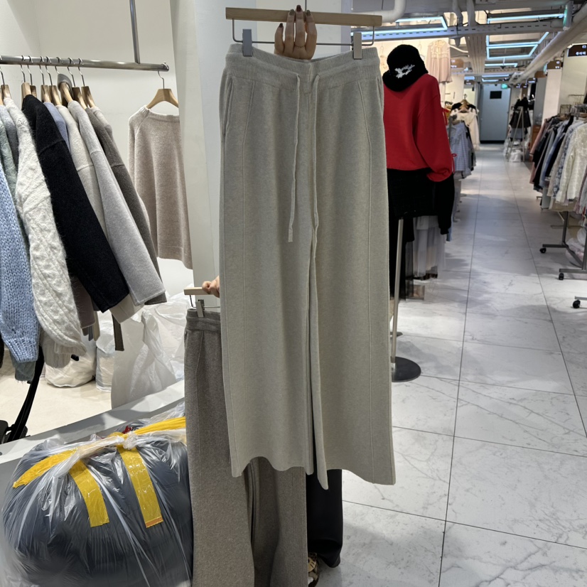 HARU-Q東大門㊣實拍女裝新品熱賣休閑真品推薦25秋冬休閑褲口袋HARU-Q休閑褲圖色2燕麥色