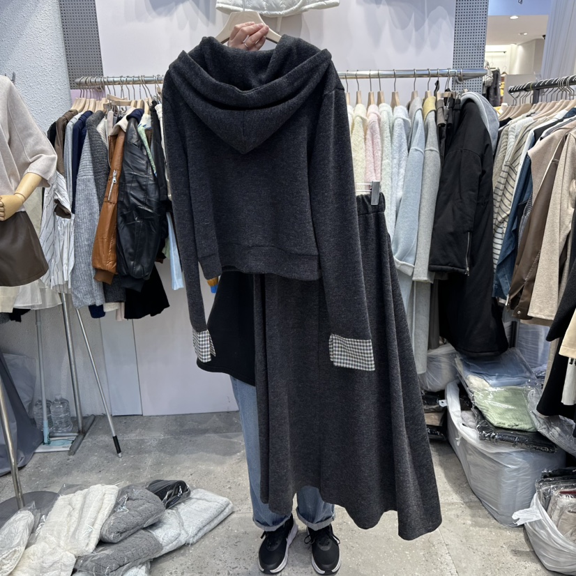 BLOOM東大門㊣代購女裝新品人氣職業套裝兩件套套裝格子開衫BLOOM-Q套裝