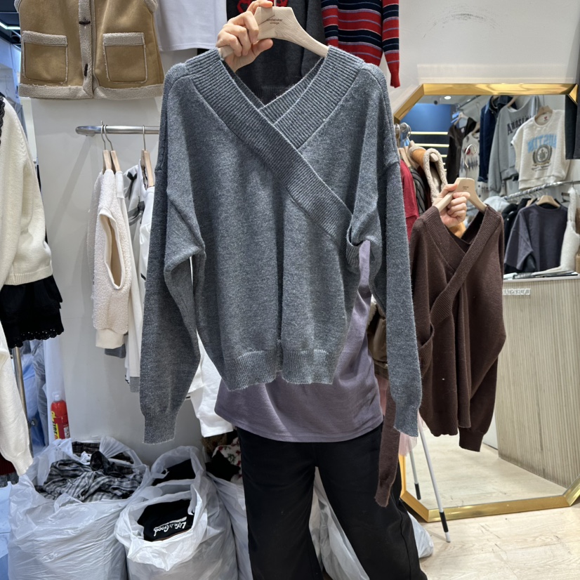 UNDERSTAR_VINTAGE韓國直郵㊣女士新款推薦熱賣職業針織衫V領UNDERSTAR_VINTAGE針織衫圖色2