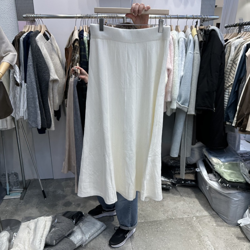 BLOOM東大門㊣直郵女裝新款25秋冬推薦職業人氣熱賣長裙刺繡BLOOM-Q長裙圖色1