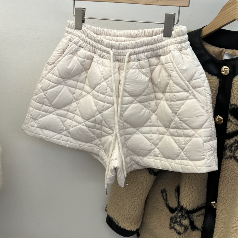 BEEN-A東大門㊣實拍女裝新品人氣時尚25秋冬職業推薦短褲絎縫BEEN-A短褲圖色1