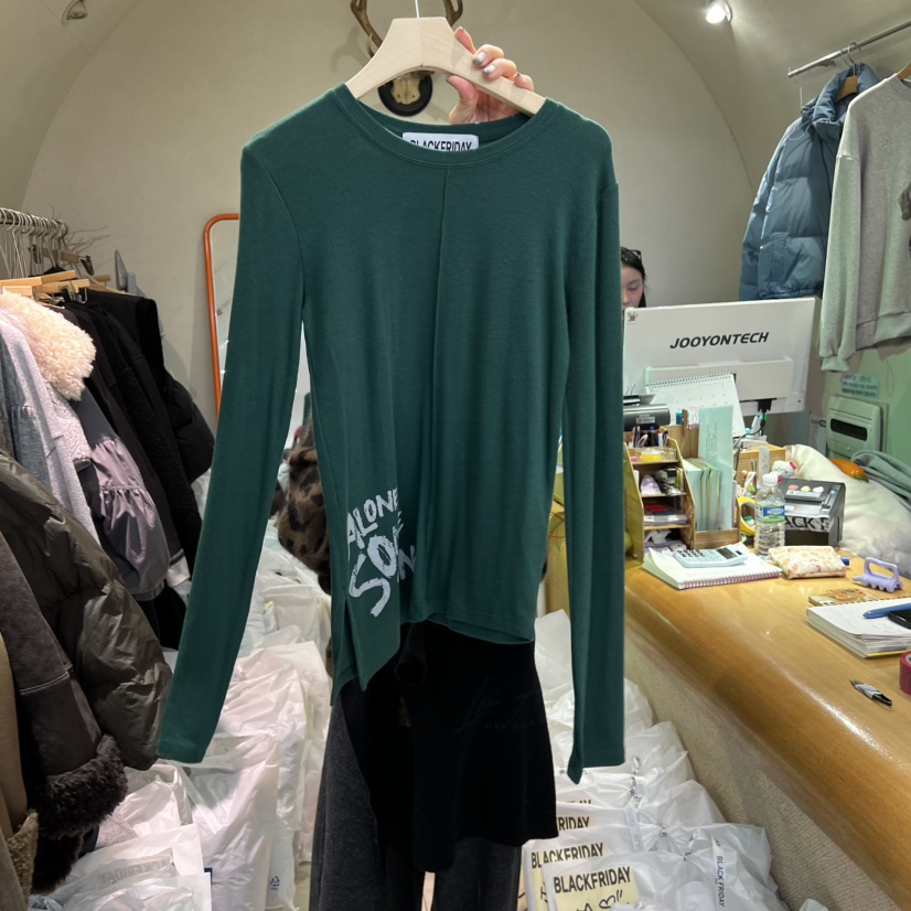 BLACKFRIDAY東大門㊣直郵女裝新款25秋冬時尚推薦真品長袖T恤BLACK FRIDAY長袖T恤圖色1