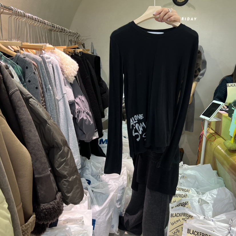 BLACKFRIDAY東大門㊣直郵女裝新款25秋冬時尚推薦真品長袖T恤BLACK FRIDAY長袖T恤圖色4