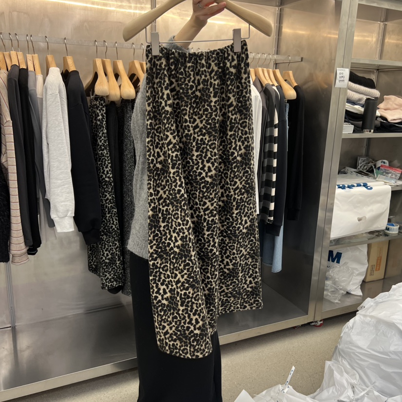 ESSENCE東大門㊣直郵女士新品25秋冬時尚真品推薦半身裙中短裙ESSENCE半身裙/中短裙圖色2