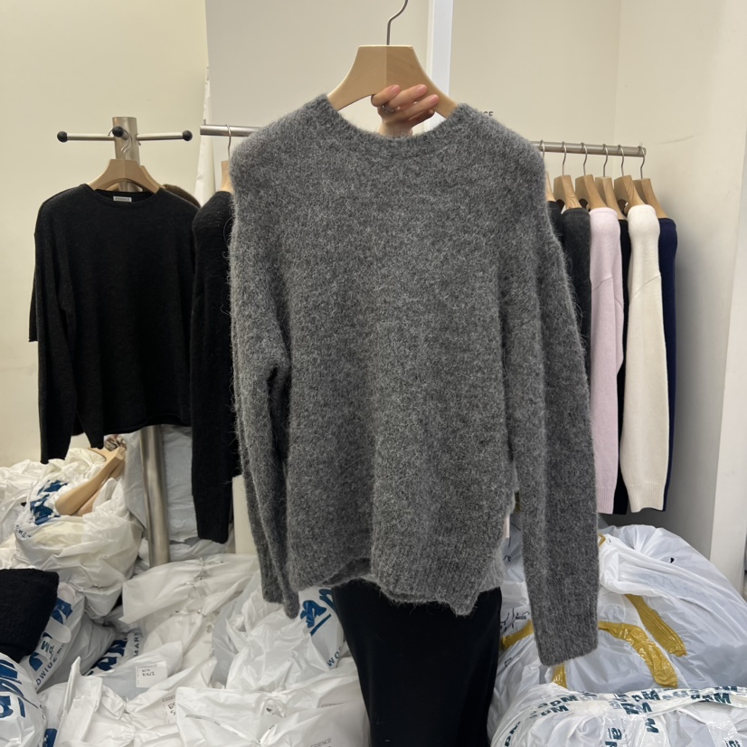 ESSENCE韓國代購㊣女裝新品時尚真品熱賣推薦職業針織衫圓領ESSENCE針織衫圖色1