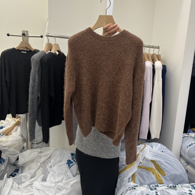 ESSENCE韓國代購㊣女裝新品時尚真品熱賣推薦職業針織衫圓領ESSENCE針織衫圖色2