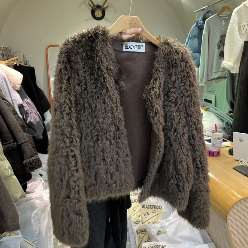 BLACKFRIDAY東大門㊣實拍女裝新款時尚熱賣真品人氣短款大衣BLACK FRIDAY短款大衣圖色1