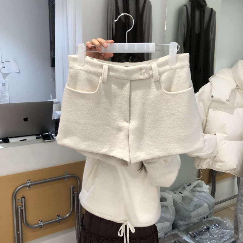 AUBE韓國代購㊣女裝新款人氣職業25秋冬真品休閑時尚短褲羊毛AUBE短褲圖色2