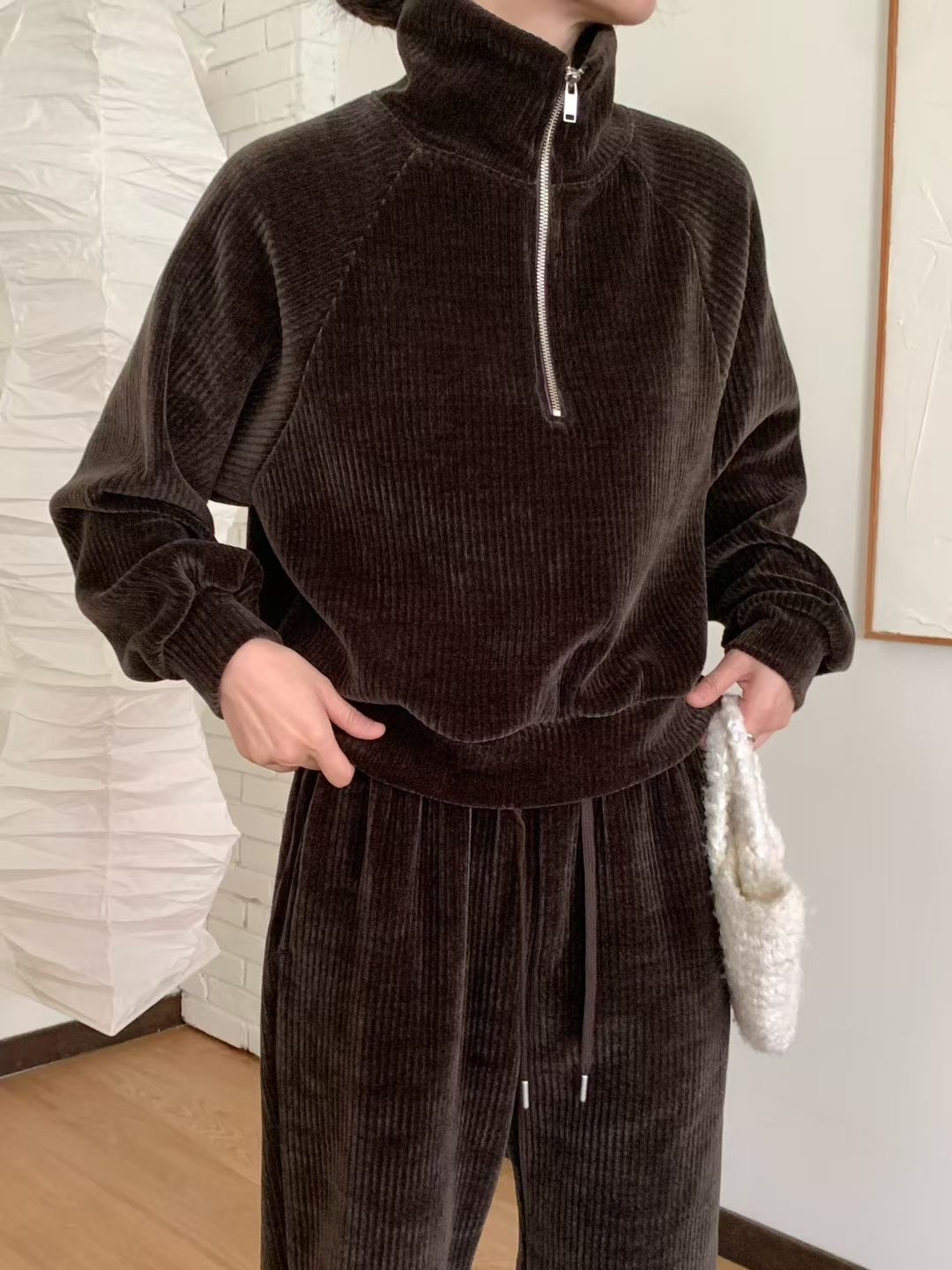 CHOCOLATE-초콜렛-T韓國直郵㊣女裝新款人氣時尚真品衛衣CHOCOLATE衛衣圖色1