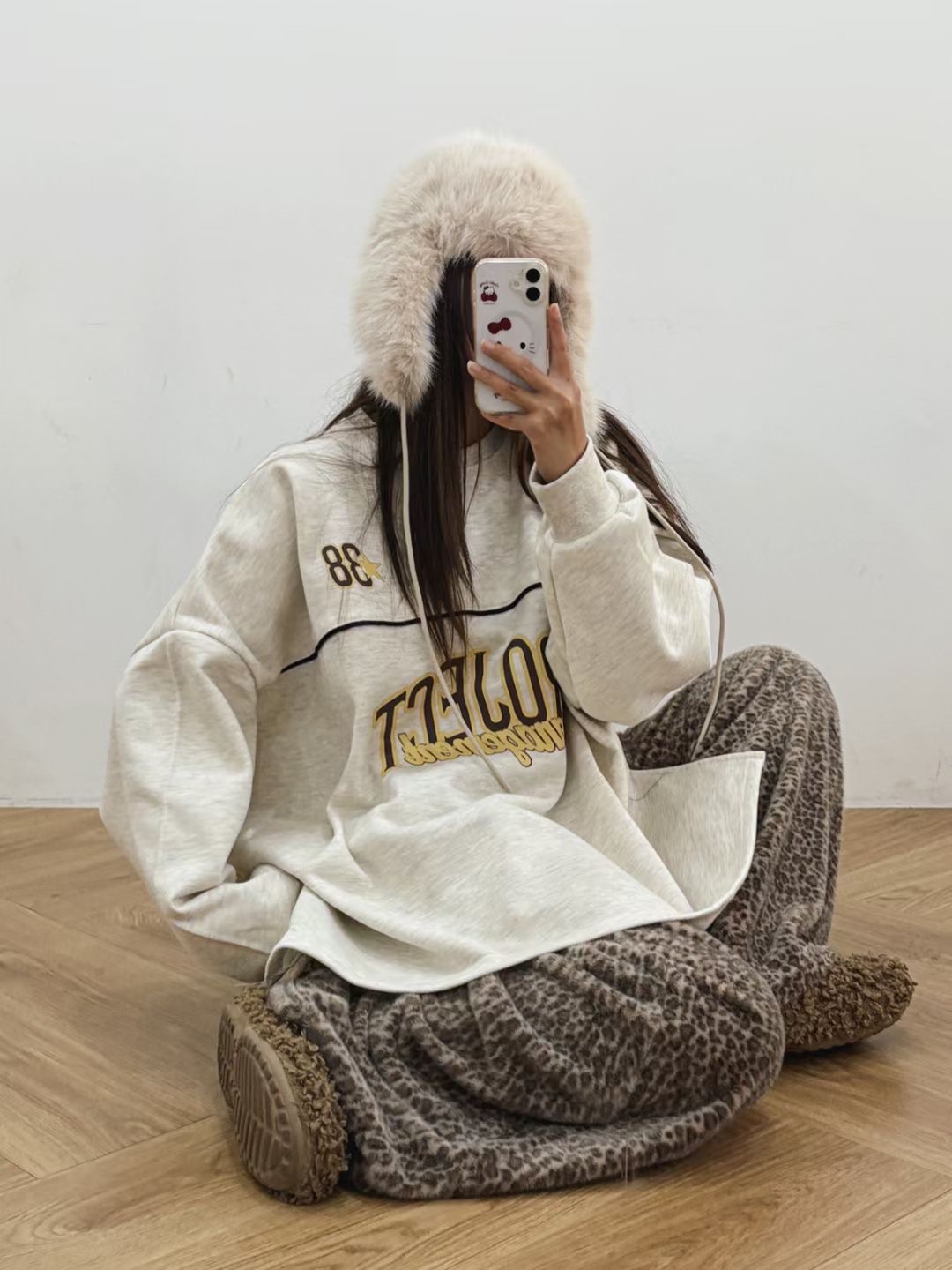 끌 벅지東大門㊣直郵女裝新品休閑時尚推薦真品職業人氣衛衣Pull Buck衛衣圖色2