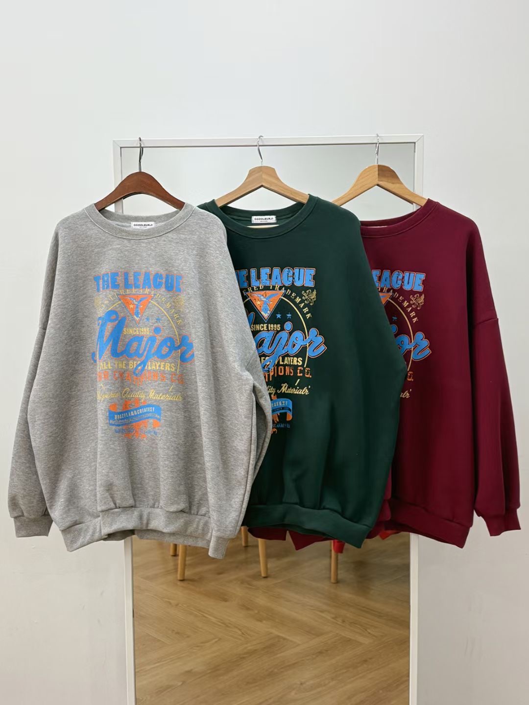 끌 벅지韓國代購㊣女裝新款休閑推薦人氣真品熱賣職業衛衣Pull Buck衛衣圖色3左三色