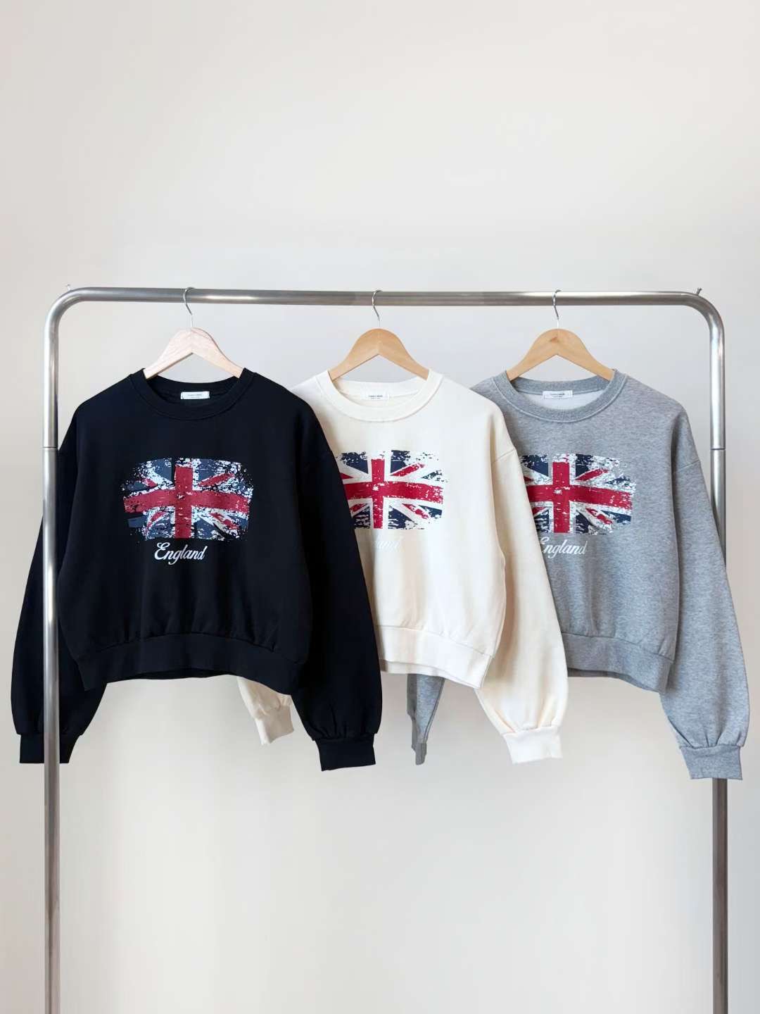 QUEENS MADE東大門㊣代購女士新品25秋冬休閑真品熱賣衛衣QUEENS MADE衛衣圖色2左二色