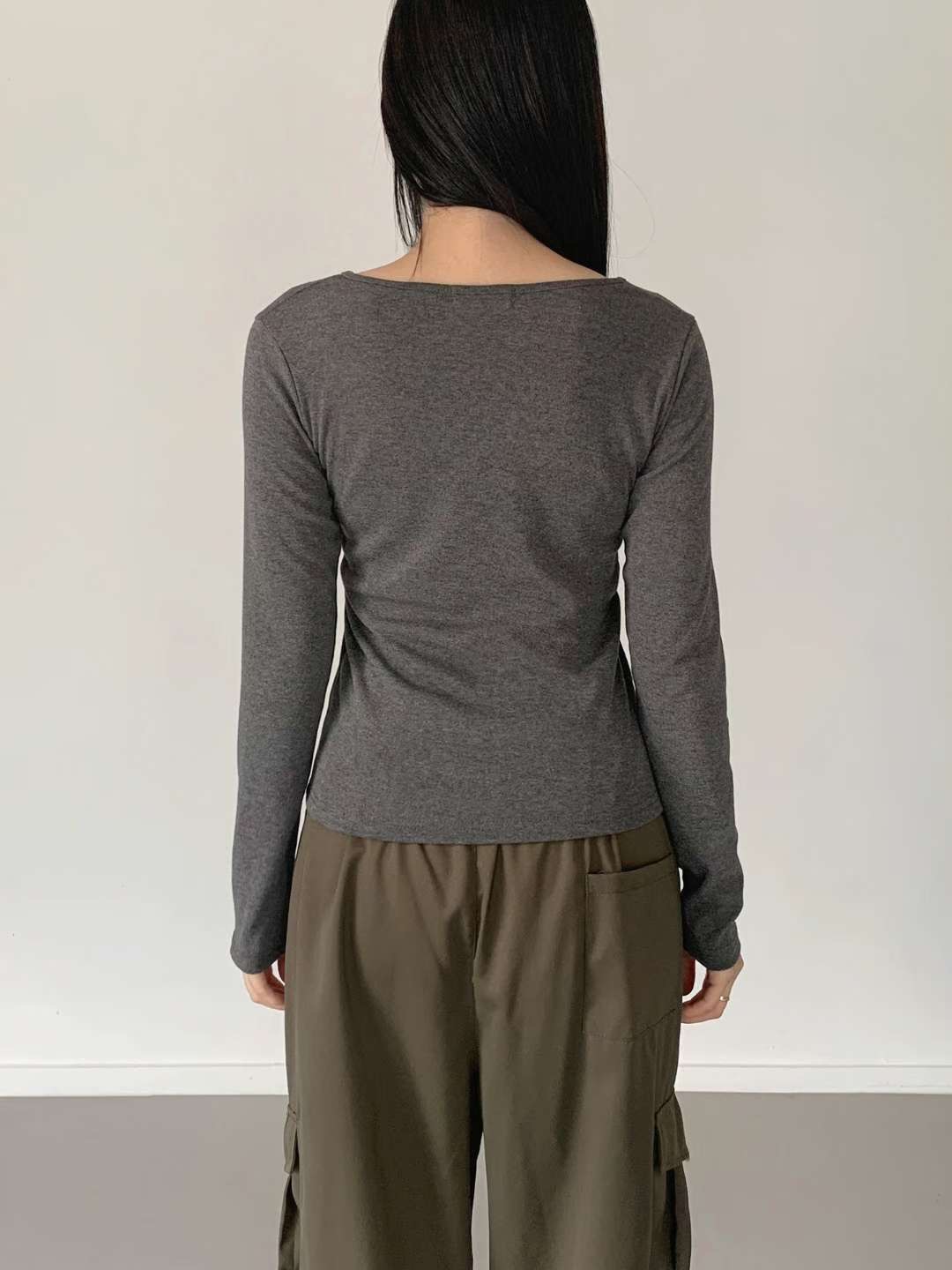 QUEENS MADE東大門㊣直郵女裝新款休閑真品熱賣時尚長袖T恤QUEENS MADE長袖T恤