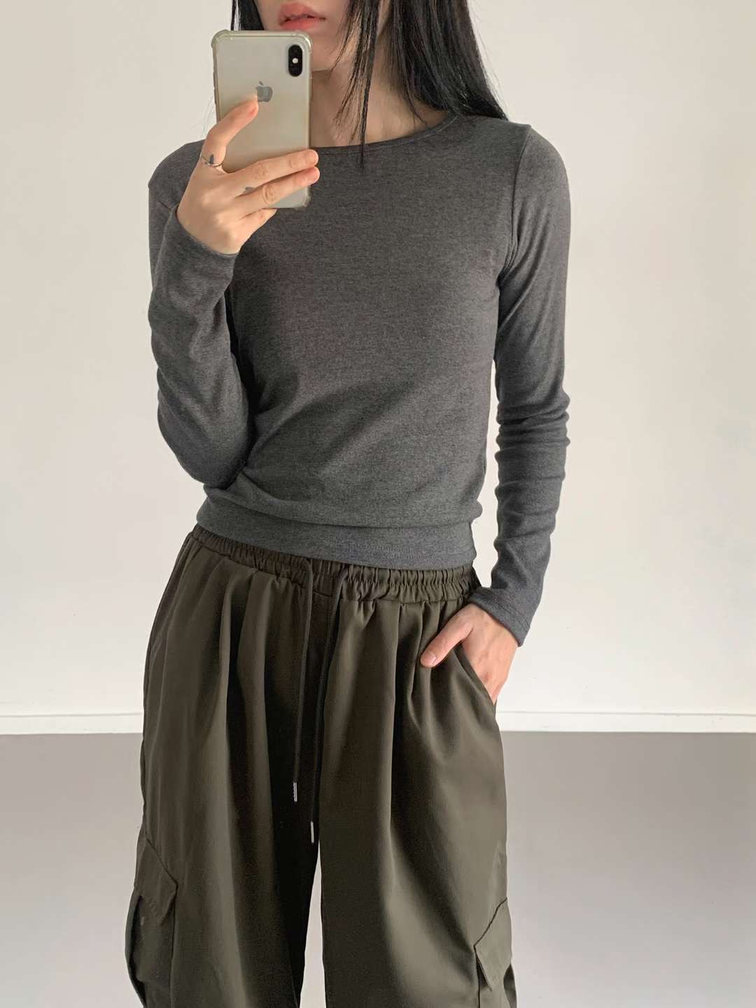 QUEENS MADE東大門㊣直郵女裝新款休閑真品熱賣時尚長袖T恤QUEENS MADE長袖T恤圖色5